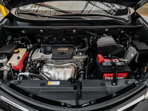 Used 2018 Toyota RAV4 LE w/ All Weather Liner Package AWD/4WD image 49