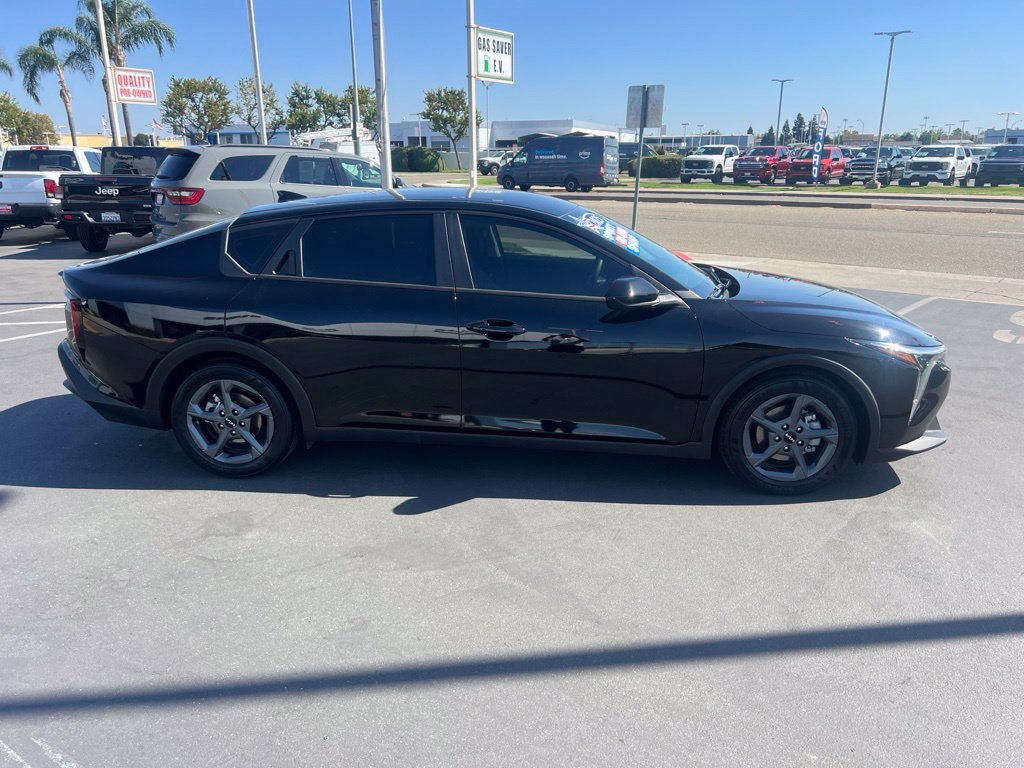Used 2025 Kia K4 FWD image 12