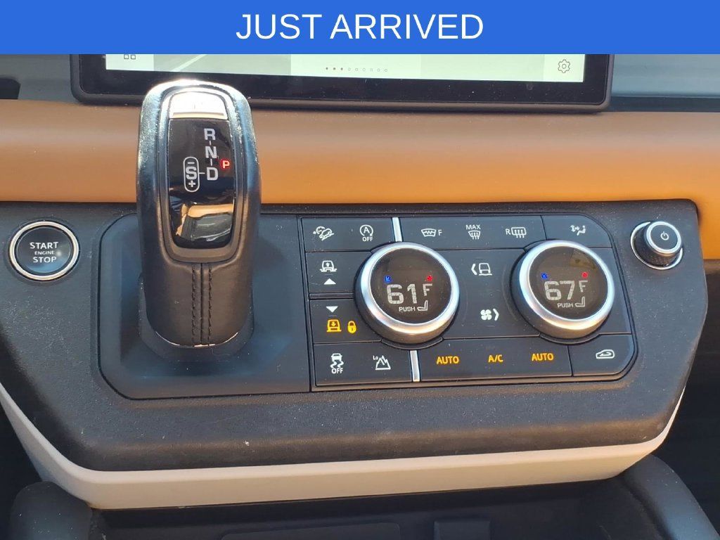 Used 2023 Land Rover Defender 110 SE AWD/4WD image 17