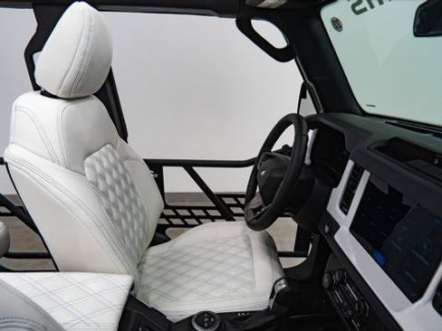 Used 2025 Ford Bronco 4-Door AWD/4WD image 35