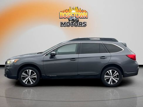 Used 2018 Subaru Outback 2.5i Limited image 3