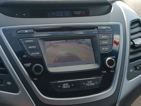 Used 2016 Hyundai Elantra SE w/ Option Group 02 FWD image 15