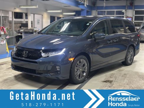 New 2026 Honda Odyssey Touring image 1