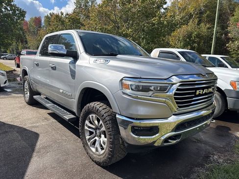 Used 2019 RAM 1500 Limited w/ Off Road Group image 3