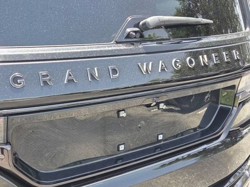 Used 2024 Jeep Grand Wagoneer L Series II w/ Quick Order Packagew 28T AWD/4WD image 16