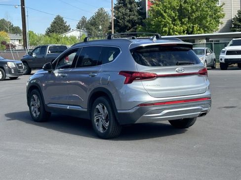 Used 2022 Hyundai Santa Fe SEL w/ Convenience Package FWD image 6