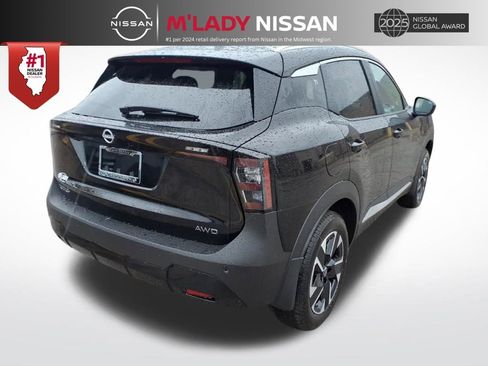 New 2026 Nissan Kicks SV w/ SV Premium Package image 7