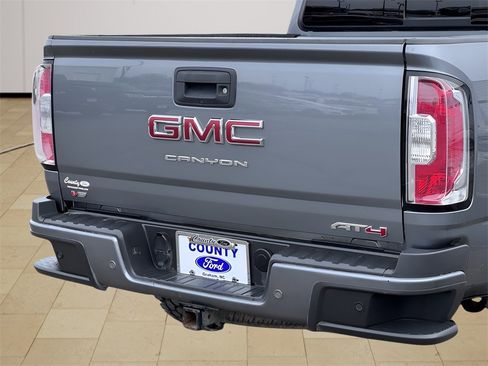 Used 2022 GMC Canyon AT4 image 41