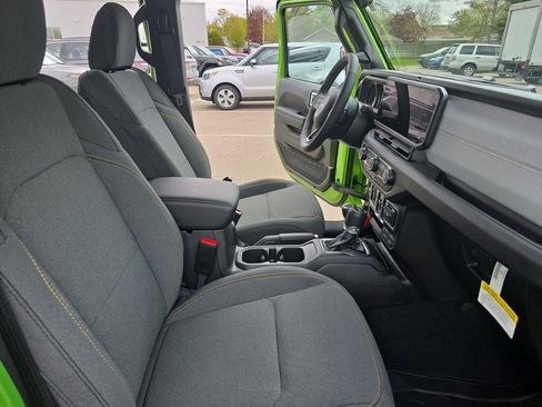 New 2026 Jeep Wrangler Unlimited Sport AWD/4WD image 10