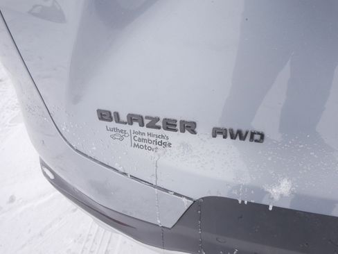 Used 2024 Chevrolet Blazer LT w/ Midnight/Sport Edition image 17