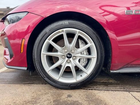 Used 2025 Ford Mustang GT Premium image 12