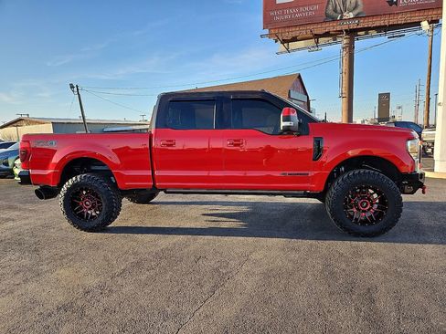 Used 2021 Ford F250 Lariat w/ Lariat Ultimate Package image 9