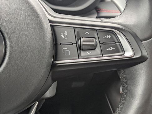 Used 2024 Dodge Hornet R/T Plus w/ Tech Pack Plus w/o Parking image 29