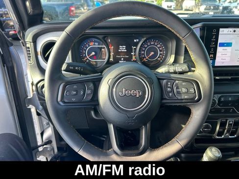 Used 2024 Jeep Wrangler Unlimited Sport AWD/4WD image 16