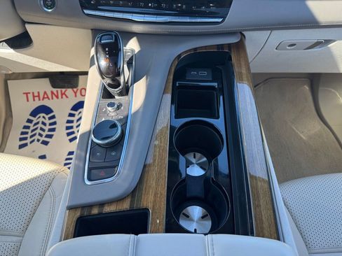 Certified 2021 Cadillac Escalade ESV Premium Luxury Platinum w/ Heavy-Duty Trailer Package image 21