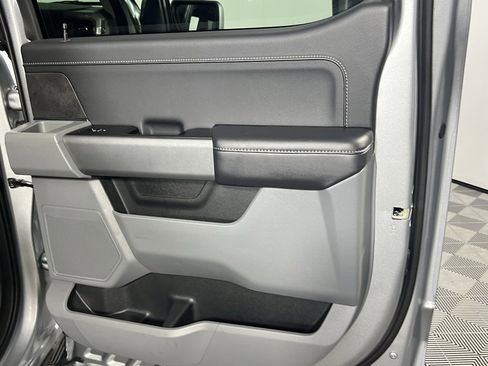 Used 2025 Ford F150 XLT image 29