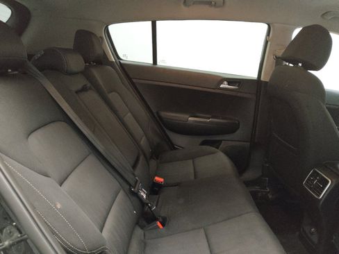Used 2022 Kia Sportage LX FWD image 19