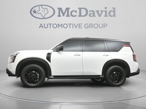 Used 2025 Nissan Armada PRO-4X AWD/4WD image 31