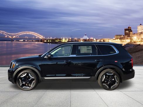 New 2025 Kia Telluride S image 2