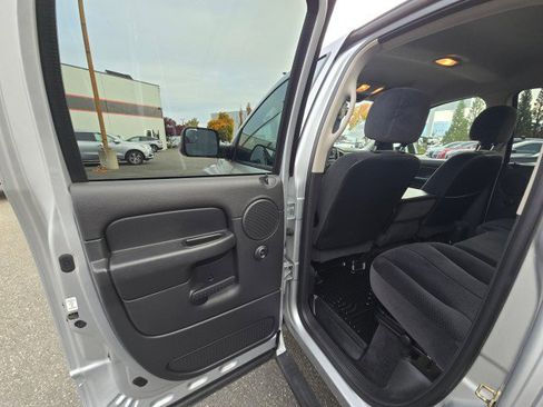 Used 2005 Dodge Ram 3500 Truck SLT w/ Trailer Tow Group image 17