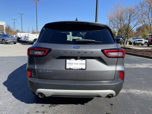 Used 2024 Ford Escape Active image 8