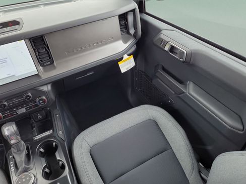 New 2026 Ford Bronco Big Bend AWD/4WD image 9