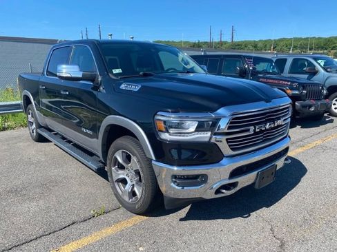Used 2020 RAM 1500 Laramie AWD/4WD image 2