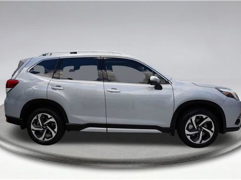 Certified 2023 Subaru Forester Touring AWD/4WD image 13