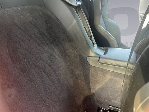 Used 2024 Chevrolet Corvette Stingray Preferred Cpe w/ Z51 Performance Package image 18