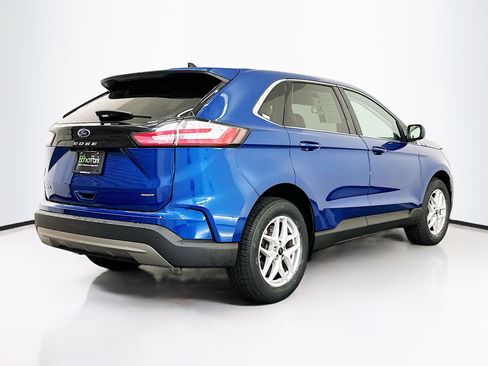Used 2024 Ford Edge SEL image 9