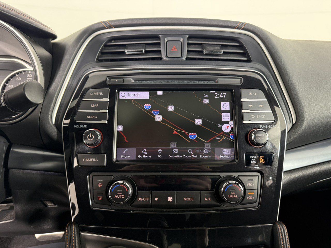 Used 2023 Nissan Maxima SR FWD image 20