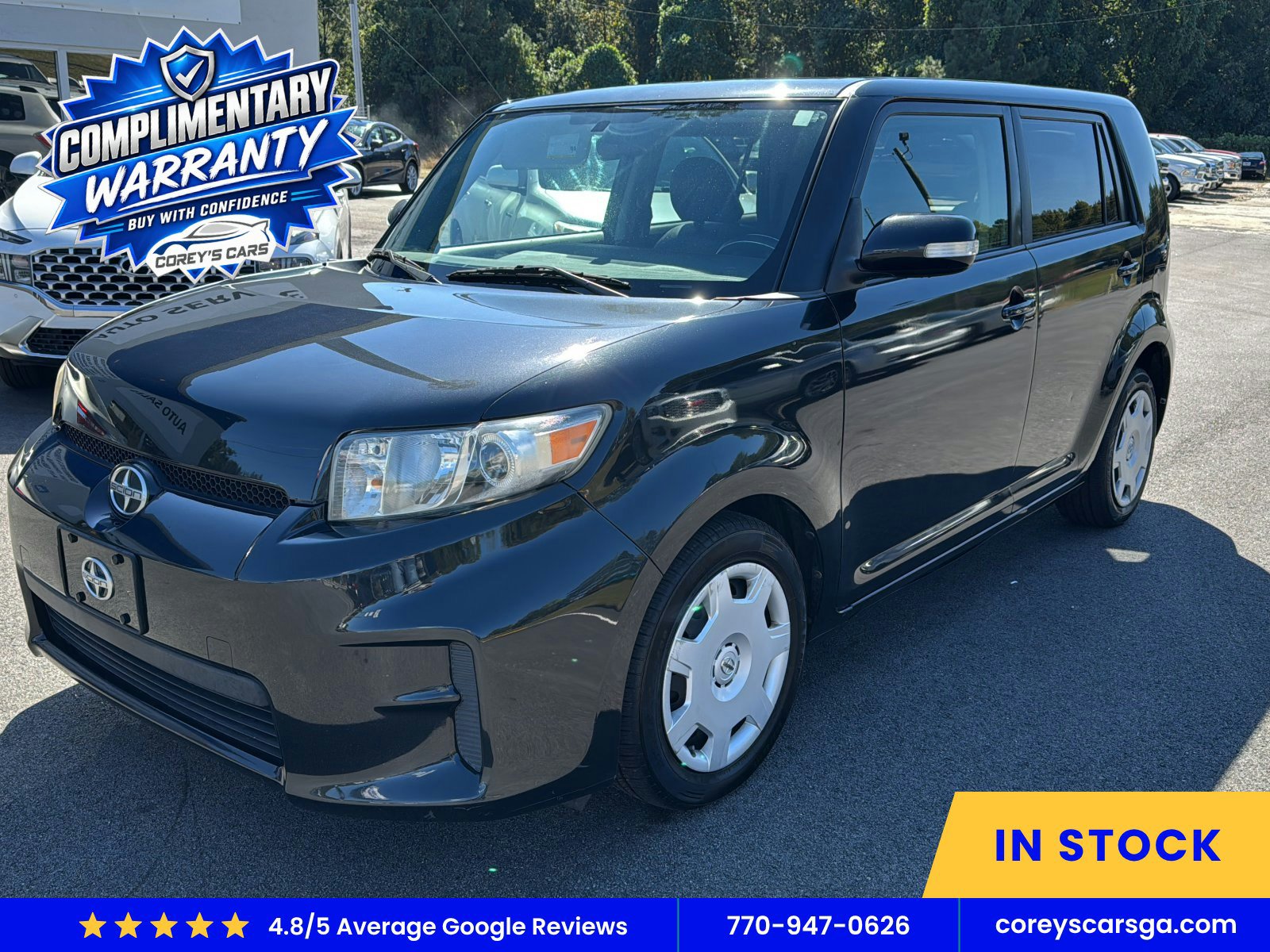 Used 2012 Scion xB FWD image 1