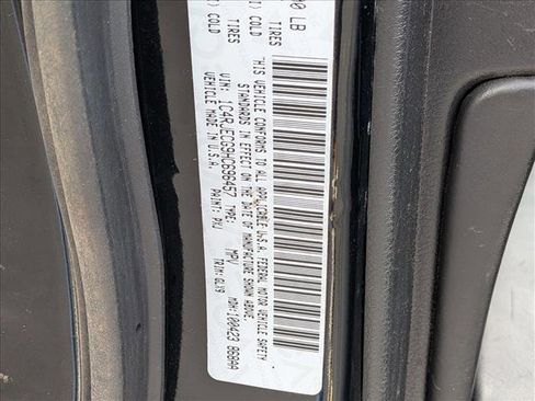 Used 2017 Jeep Grand Cherokee Overland image 23