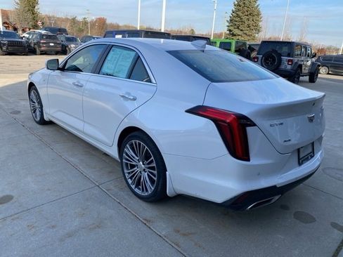 Used 2020 Cadillac CT4 Premium Luxury image 8