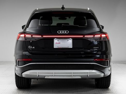 Used 2023 Audi Q4 e-tron Premium Plus w/ Premium Plus AWD/4WD image 33