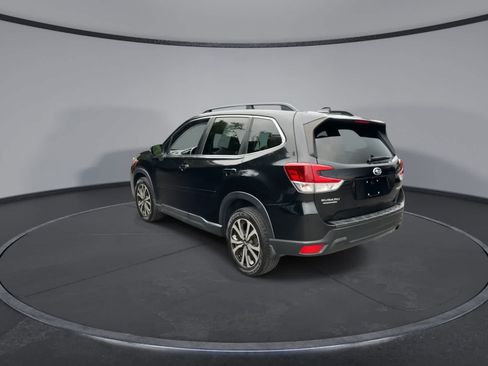 Used 2019 Subaru Forester Limited AWD/4WD image 6