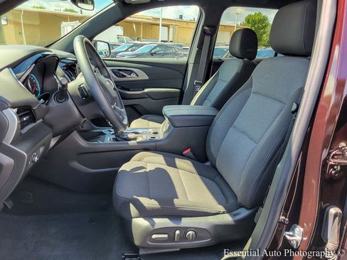 Certified 2023 Chevrolet Traverse LT w/ LPO, Floor Liner Package image 8