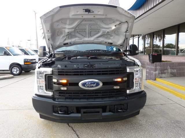 Used 2019 Ford F250 XL w/ Power Equipment Group RWD image 8