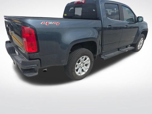 Used 2019 Chevrolet Colorado LT w/ LT Convenience Package AWD/4WD image 7