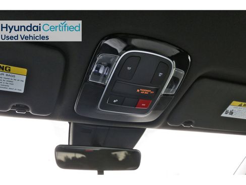 Certified 2025 Hyundai Santa Cruz SE image 24