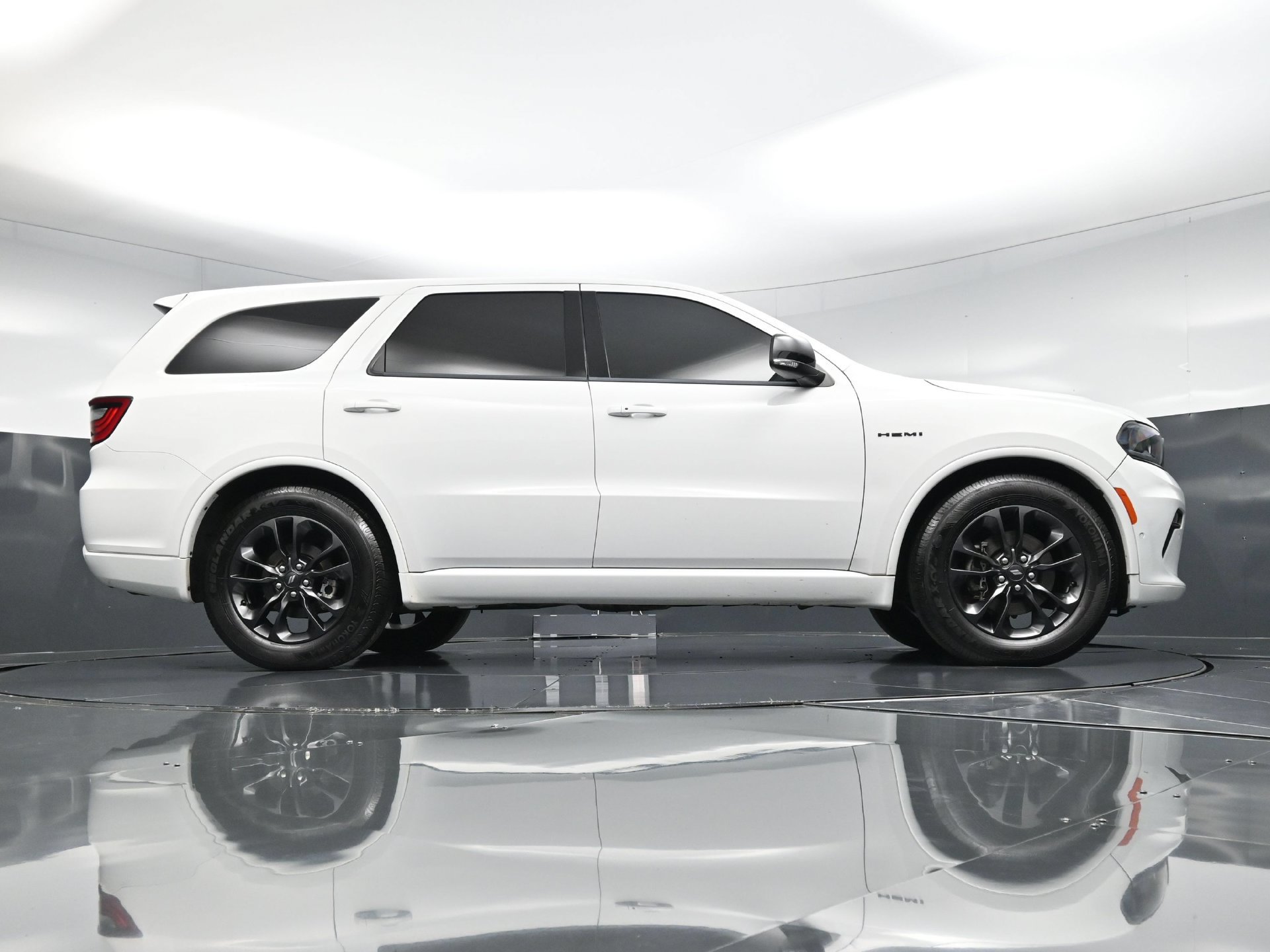 Used 2022 Dodge Durango R/T w/ Blacktop Package AWD/4WD image 74