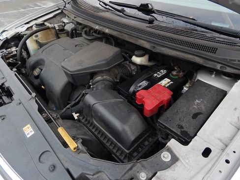 Used 2011 Ford Edge Limited image 27