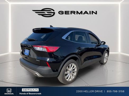 Used 2022 Ford Escape Titanium w/ Titanium Elite Package AWD/4WD image 7