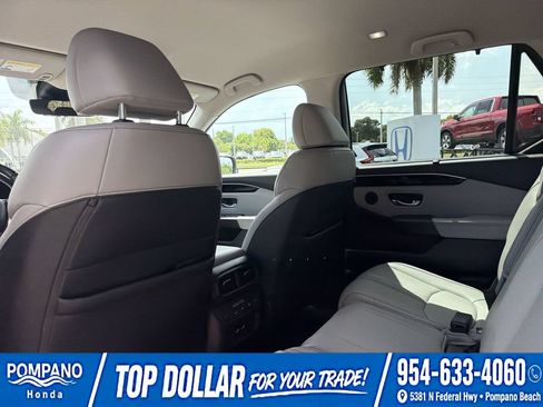 Used 2023 Honda Pilot EX-L image 25