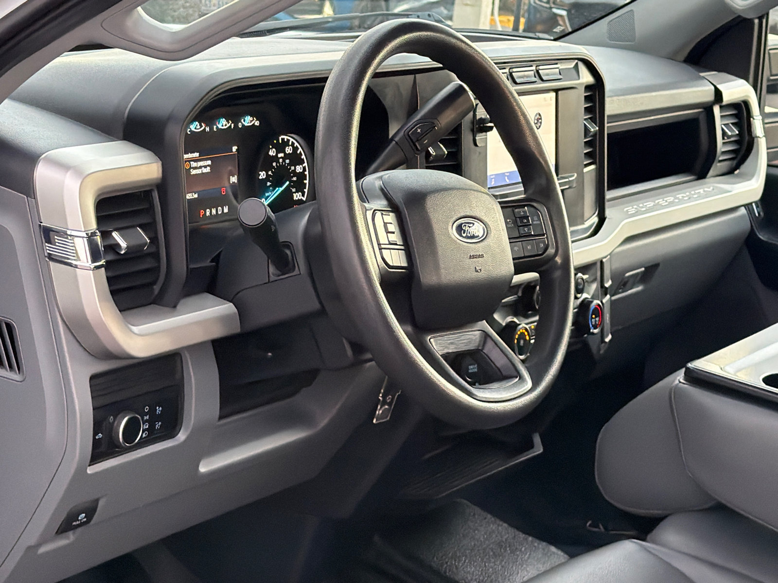 Used 2023 Ford F350 XL AWD/4WD image 16