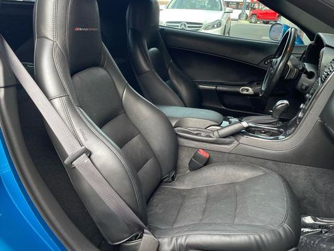 Used 2011 Chevrolet Corvette Grand Sport w/ Preferred Equipment Group image 21