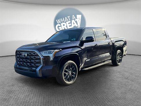 Used 2023 Toyota Tundra Platinum image 4