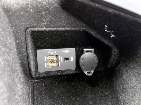 Used 2022 Lexus IS 350 F Sport image 23