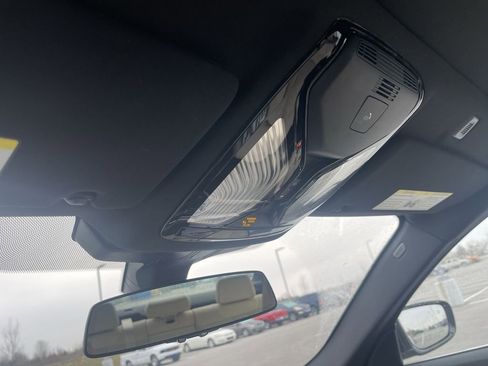 Used 2022 BMW 540i xDrive w/ Convenience Package image 31