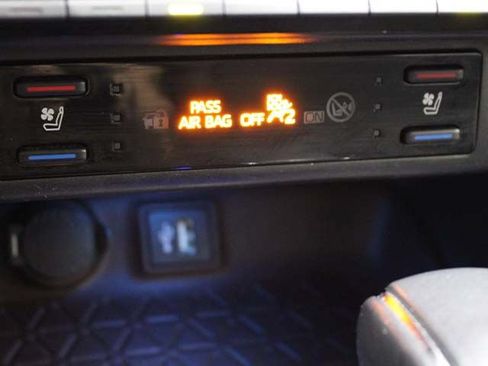 Certified 2023 Toyota RAV4 Limited w/ Limited Grade Weather Package AWD/4WD image 14